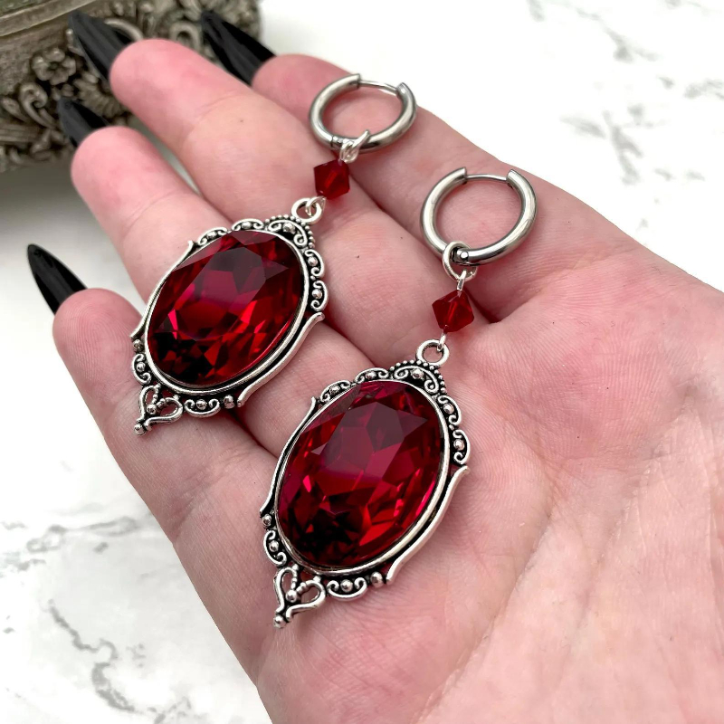 Women'S Victorian Accessories - Orecchini Cammeo Vampiro, Gioielli Gotici, Gocce