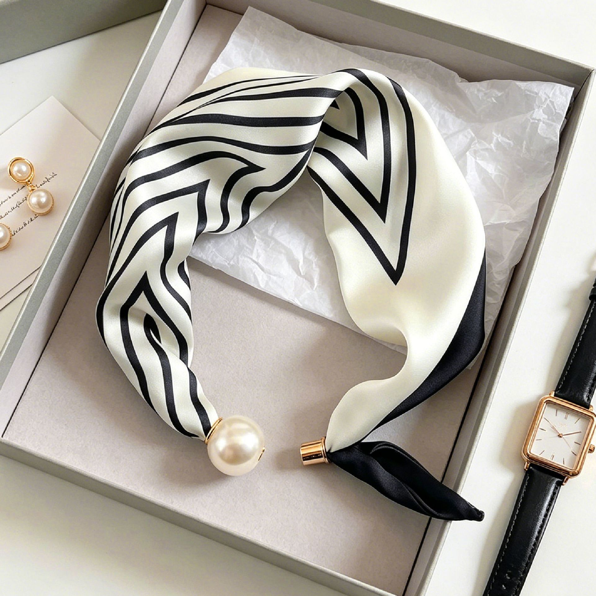Women'S Accessories For Neck - Eleganti Sciarpe Chic con Strisce di