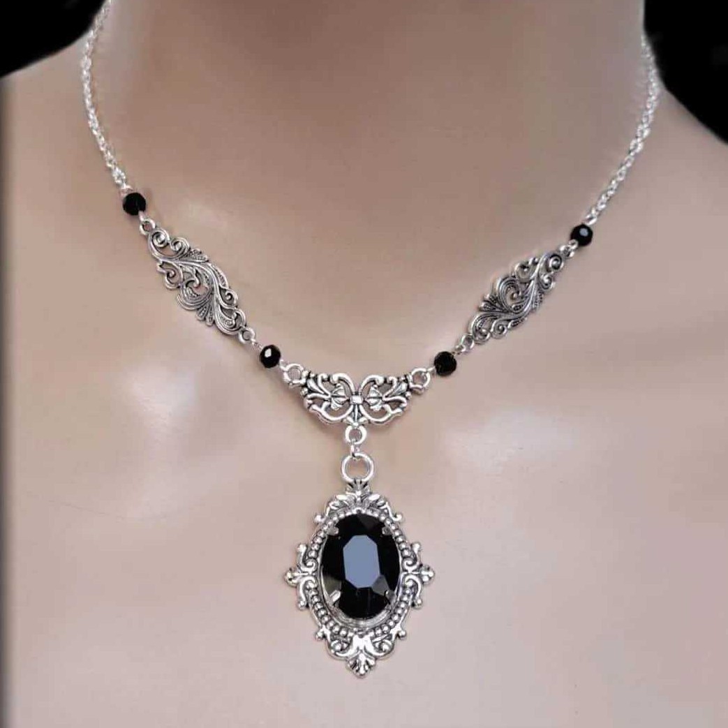 Collana con gocce d'acqua magi - Women'S Victorian Accessories recensione e prezzo