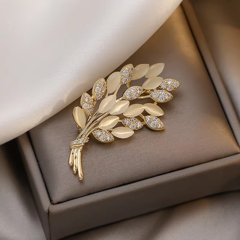 Spilla per abito con temperame - Women'S Accessories Manufacturers recensione e prezzo