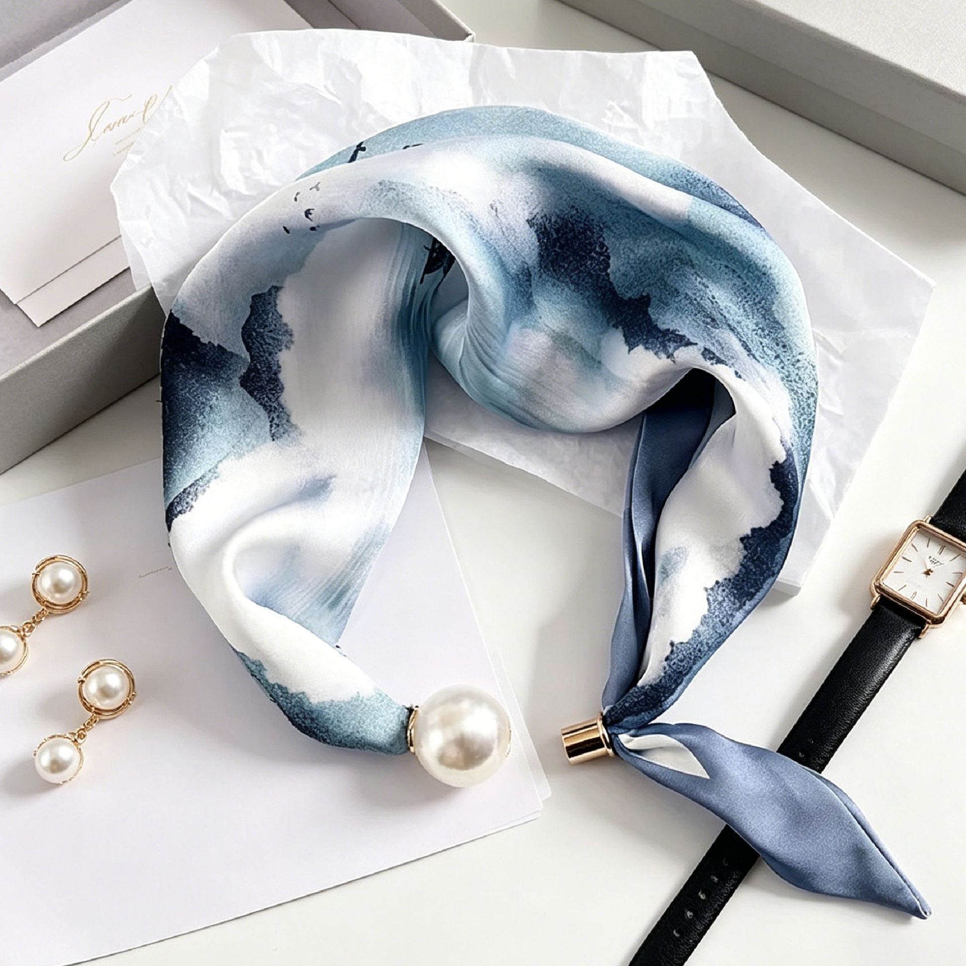 Eleganti Sciarpe Chic con Stri - Women'S Accessories For Neck recensione e prezzo