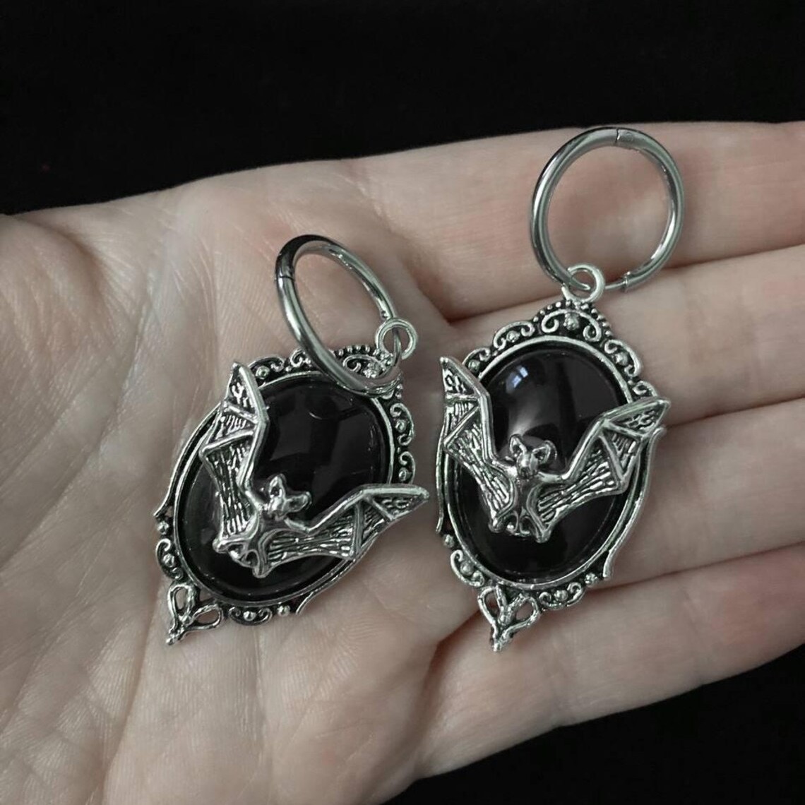 Orecchini a forma di pipistrel - Women'S Victorian Accessories recensione e prezzo